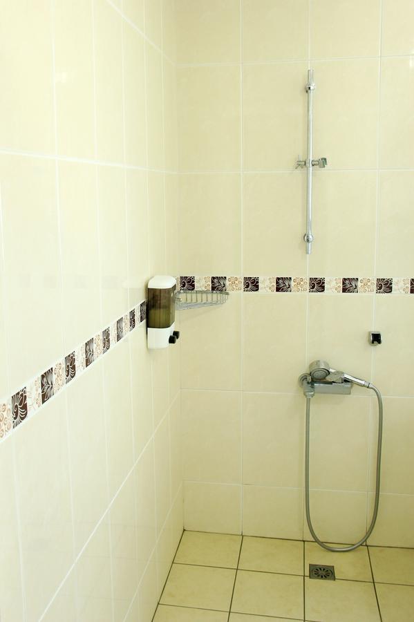 Lu An Backpacker Hostel Jiji Ruang foto